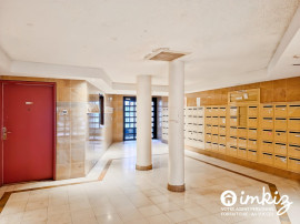 
                                                                                        Vente
                                                                                         Studio  avec vue dégagée - DPE C