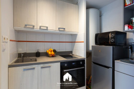 
                                                                                        Location
                                                                                         Studio Belle Ile 2