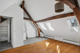 
                                                                                        Vente
                                                                                         Studio bon état- 27m2 au sol- Paris 2ème