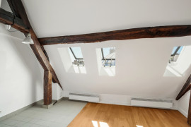 
                                                                                        Vente
                                                                                         Studio bon état- 27m2 au sol- Paris 2ème