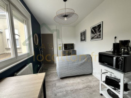 Location
STUDIO Centre ville ST QUENTIN / Proche école ELISA