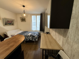 
                                                                                        Location
                                                                                         Studio chic meublé Paris 15ᵉ près de la TourEiffel