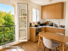 
                                                                                        Location
                                                                                         Studio Cœur de Ville au Calme