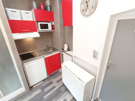 Location
Studio compact, confort assuré