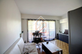 
                                                                                        Location
                                                                                         Studio Confortable à Louer à Saint-Maur-des-Fossés