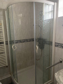 
                                                                                        Location
                                                                                         Studio confortable dans quartier calme