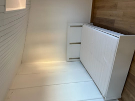 Location
Studio cuisinette équipée avec ascenceur,
