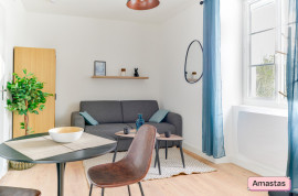 Location
Studio dans le centre ville de Nantes, au pied des transports