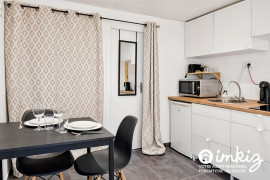 
                                                                                        Vente
                                                                                         Studio dans un quartier calme - Sainte-Savine