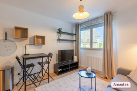 Location
STUDIO DE 20M2 MEUBLE ET EQUIPE SUR CALUIRE ET CUIRE - 1691280