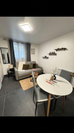 
                                                                                        Location
                                                                                         Studio de 21 m² meublé (étudiant)