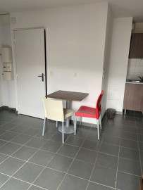 
                                                                                        Location
                                                                                         Studio de 22m2 Résidence ISIS CARRE DES HALLES