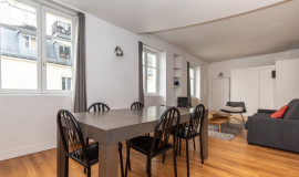 
                                                                                        Location
                                                                                         Studio de 30 m² –Lumineux et Calme  3er Étage.