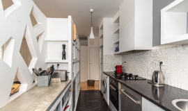 
                                                                                        Location
                                                                                         Studio de 30 m² –Lumineux et Calme  3er Étage.