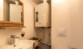 
                                                                                        Location
                                                                                         Studio de 30 m² –Lumineux et Calme  3er Étage.