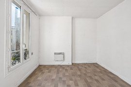 
                                                                                        Vente
                                                                                         Studio - dernier étage - à rénover - Levallois