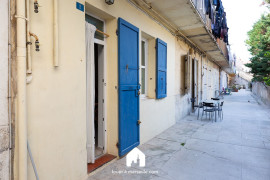 
                                                                                        Location
                                                                                         Studio Endoume