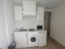 Location
Studio fonctionnel et bien équipé