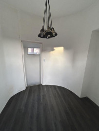 
                                                                                        Location
                                                                                         Studio hyper centre 18m²