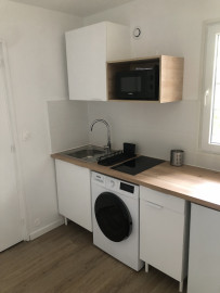 
                                                                                        Location
                                                                                         Studio Joué-lès-Tours