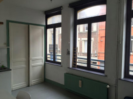 
                                                                                        Location
                                                                                         Studio Lille centre 450