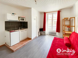 
                                                                                        Vente
                                                                                         Studio lumineux dans un quartier agréable