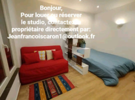 
                                                                                        Location
                                                                                         Studio lumineux de 24m² situé au 1er étage