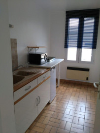 
                                                                                        Location
                                                                                         Studio lumineux en plein centre-ville Montereau
