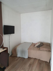 
                                                                                        Location
                                                                                         Studio Lyon 6