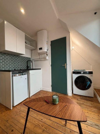 
                                                                                        Location
                                                                                         Studio meublé 13 m² avec terrasse