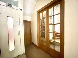 
                                                                                        Location
                                                                                         Studio meublé 13m² avec ascenseur