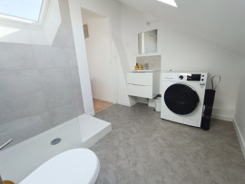 Location
Studio meublé 14m2 Amiens Saint Pierre