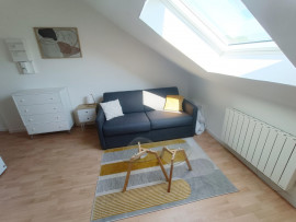 Location
Studio meublé 14m2 Amiens Saint Pierre