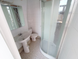 
                                                                                        Location
                                                                                         Studio meublé 15m2, 2min de la gare