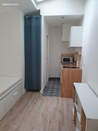 
                                                                                        Location
                                                                                         Studio meuble 15m2 Vincennes