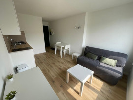 
                                                                                        Location
                                                                                         Studio meublé 18 m² — Nantes