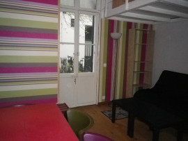 
                                                                                        Vente
                                                                                         Studio meublé 18 m2 Paris 11ème