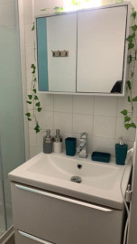 
                                                                                        Location
                                                                                         Studio meublé 24m