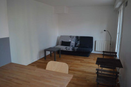 
                                                                                        Location
                                                                                         Studio Meublé 26m² Le Kremlin Bicetre - terrasse