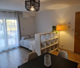 
                                                                                        Location
                                                                                         Studio meublé 28 m² calme et résidentiel à Gagny