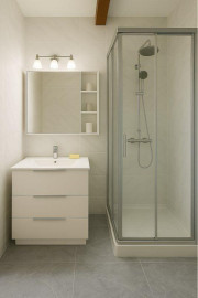 
                                                                                        Location
                                                                                         Studio meublé 33m2