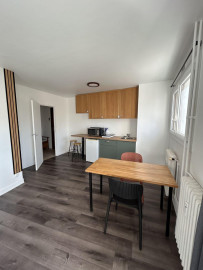 
                                                                                        Location
                                                                                         Studio meublé 34m2 quartier mairie Le Perreux