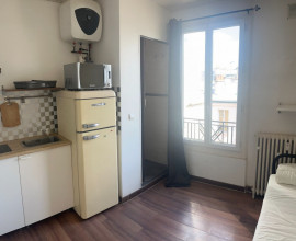 
                                                                                        Location
                                                                                         studio meublé