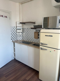 
                                                                                        Location
                                                                                         studio meublé