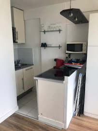 Location
studio meuble