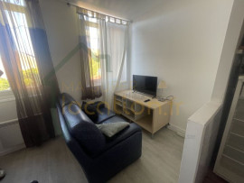 
                                                                                        Location
                                                                                         Studio meublé