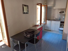 
                                                                                        Location
                                                                                         Studio meublé