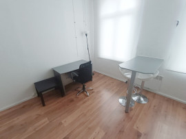 
                                                                                        Location
                                                                                         Studio meublé à deux pas de la gare