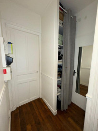 
                                                                                        Location
                                                                                         Studio meublé à louer