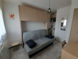 
                                                                                        Location
                                                                                         Studio meublé à louer refait à neuf